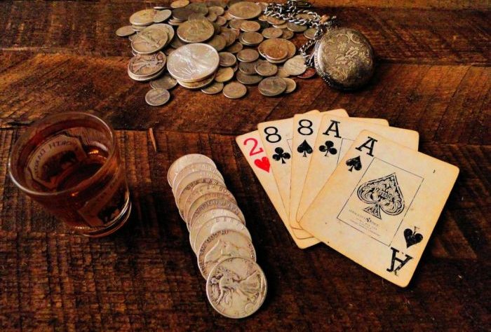 Jejak Poker dalam Sejarah Dunia Barat